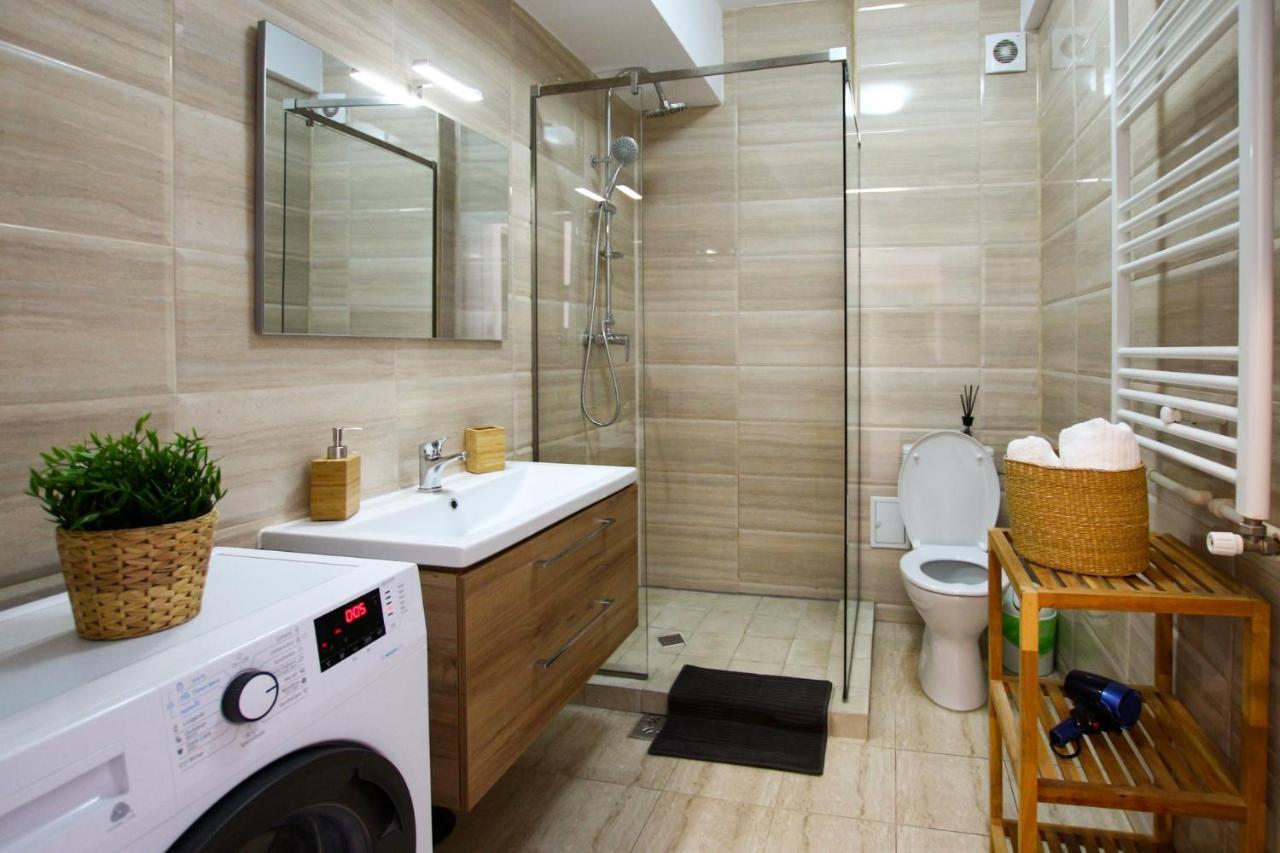 Fratelli Apartments Summerland مامايا المظهر الخارجي الصورة